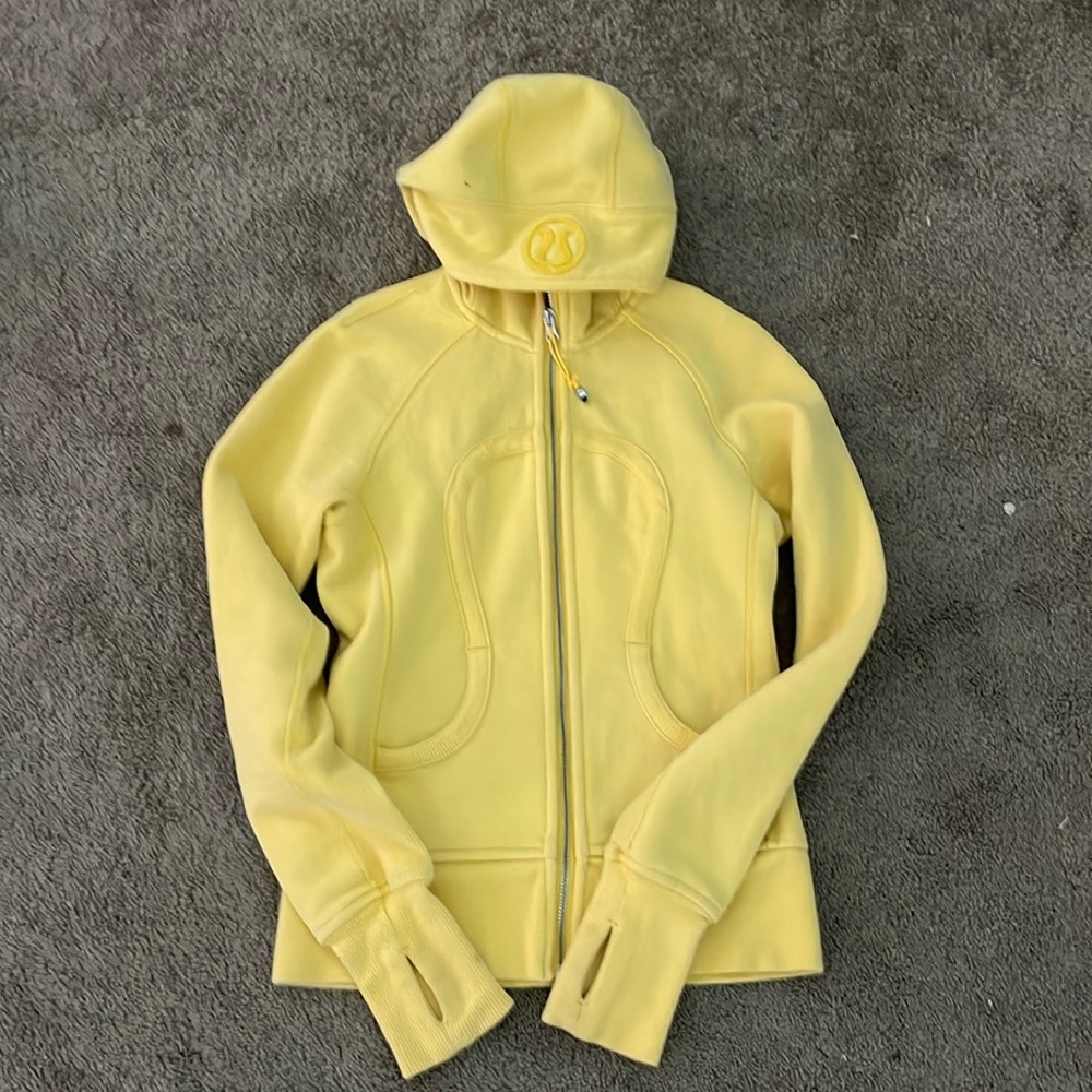 Lululemon scuba yellow